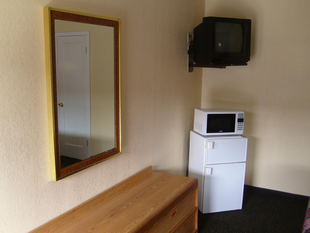 Cascade City Center Motel Лебанон Стая снимка