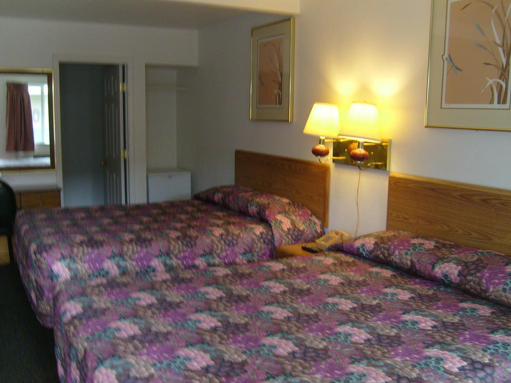 Cascade City Center Motel Лебанон Стая снимка