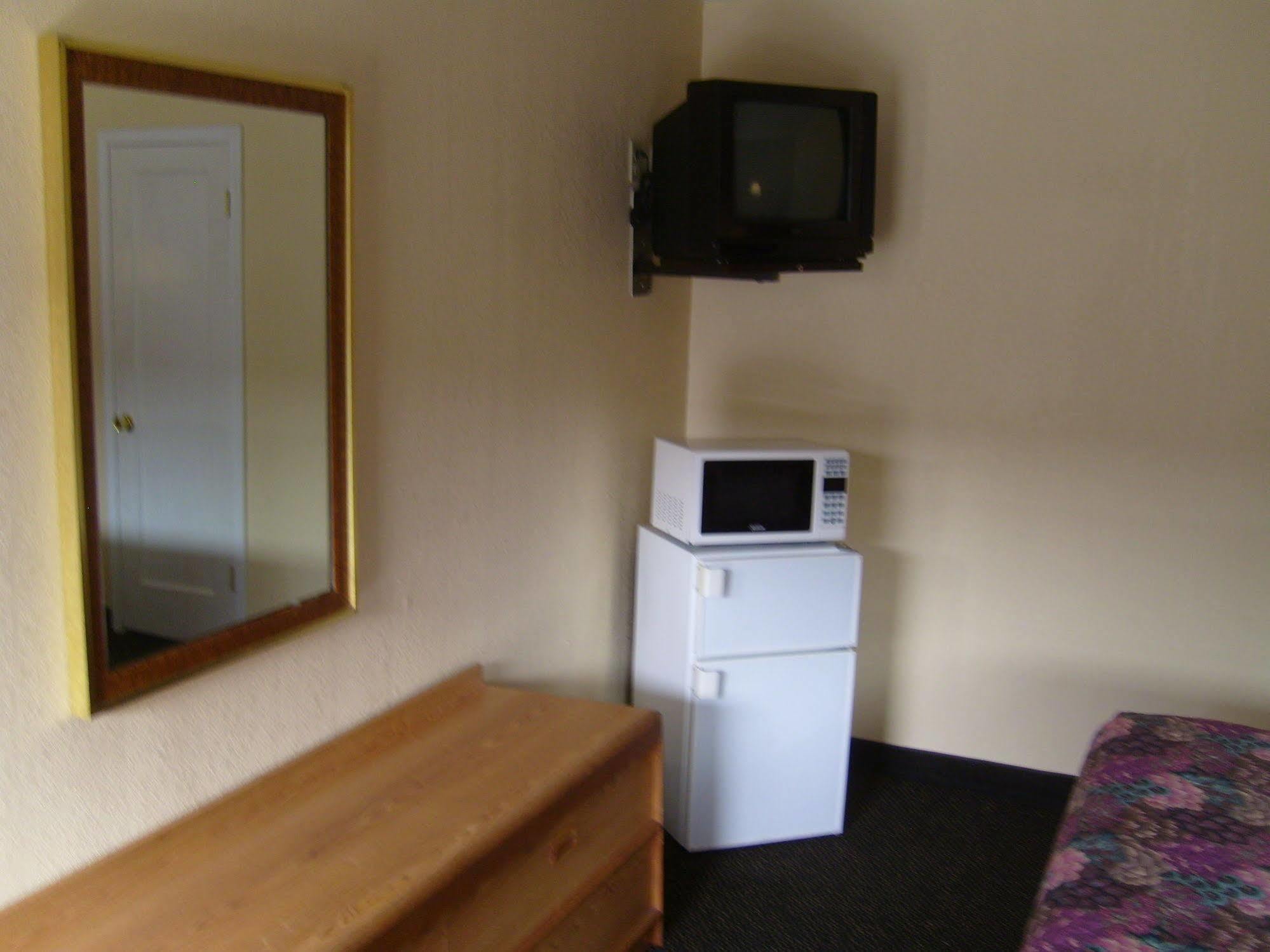Cascade City Center Motel Лебанон Екстериор снимка