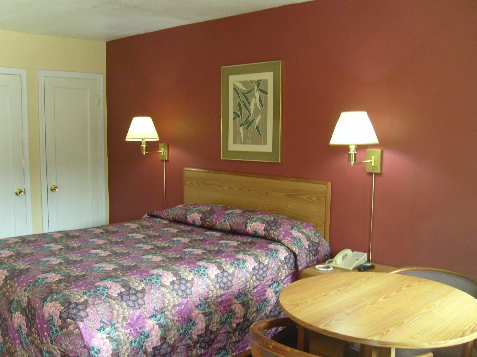 Cascade City Center Motel Лебанон Екстериор снимка